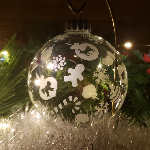 Glass Etching: Ornaments For Your Christmas Tree